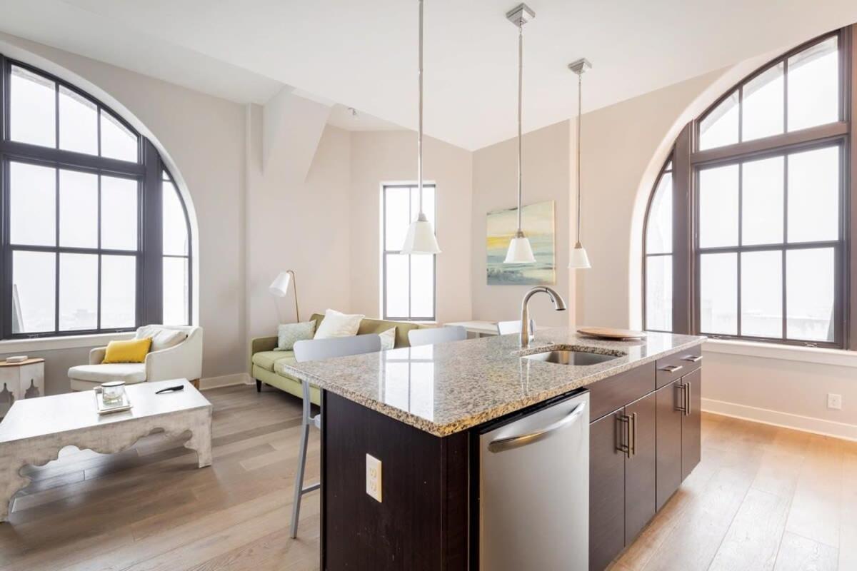 2B 2Ba Luxury Downtown Suite Rooftop Deck & Gym Baltimore Dış mekan fotoğraf
