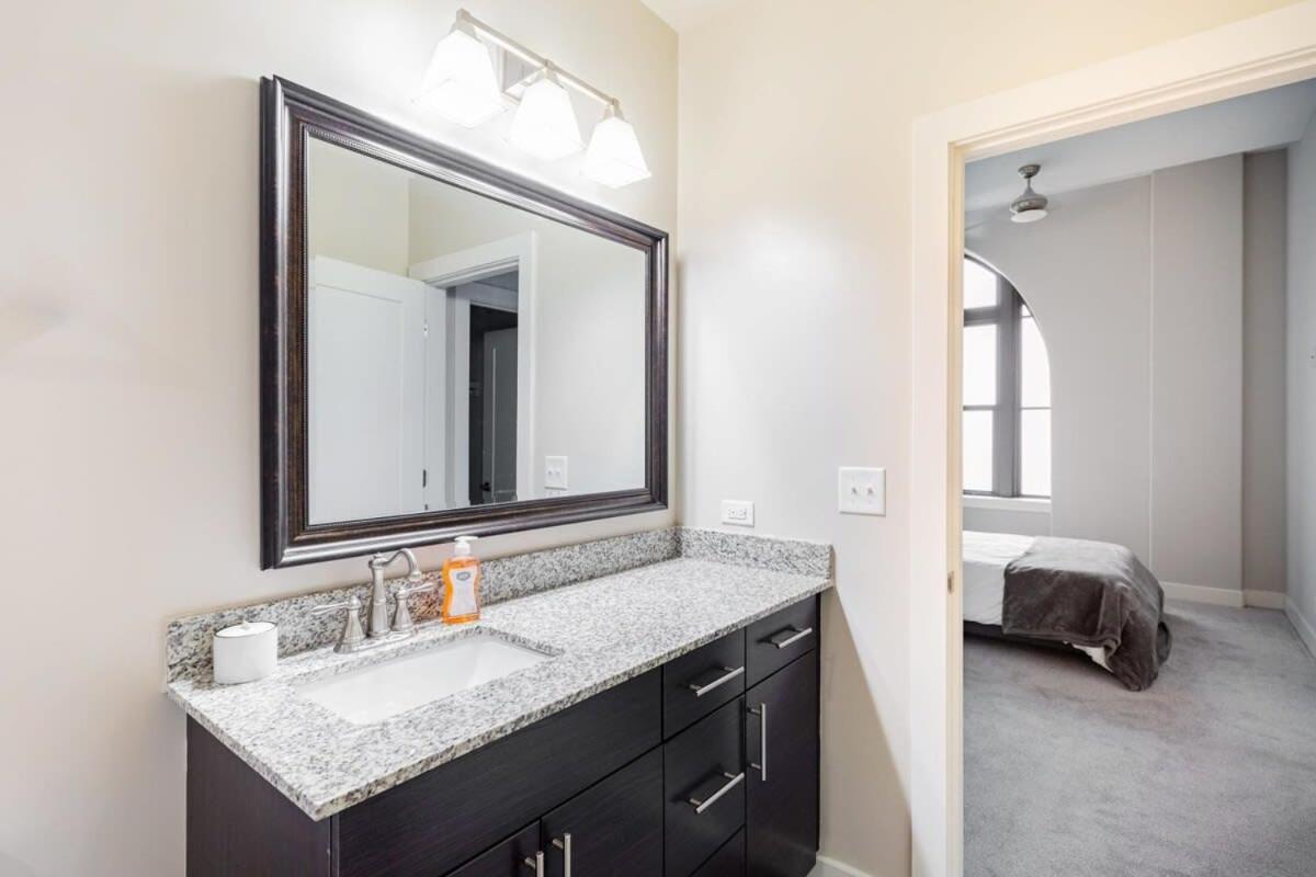 2B 2Ba Luxury Downtown Suite Rooftop Deck & Gym Baltimore Dış mekan fotoğraf